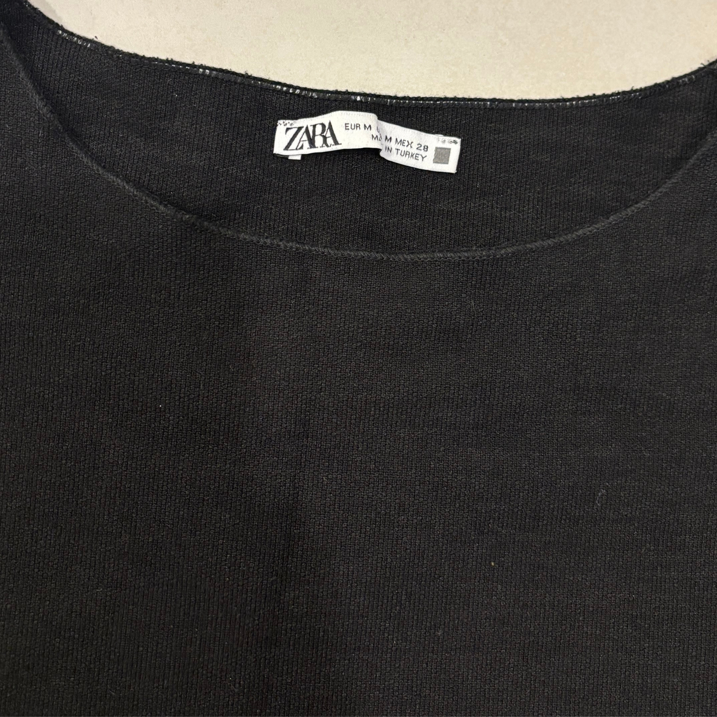 Zara Black Sleeveless Ribbed Crop Top