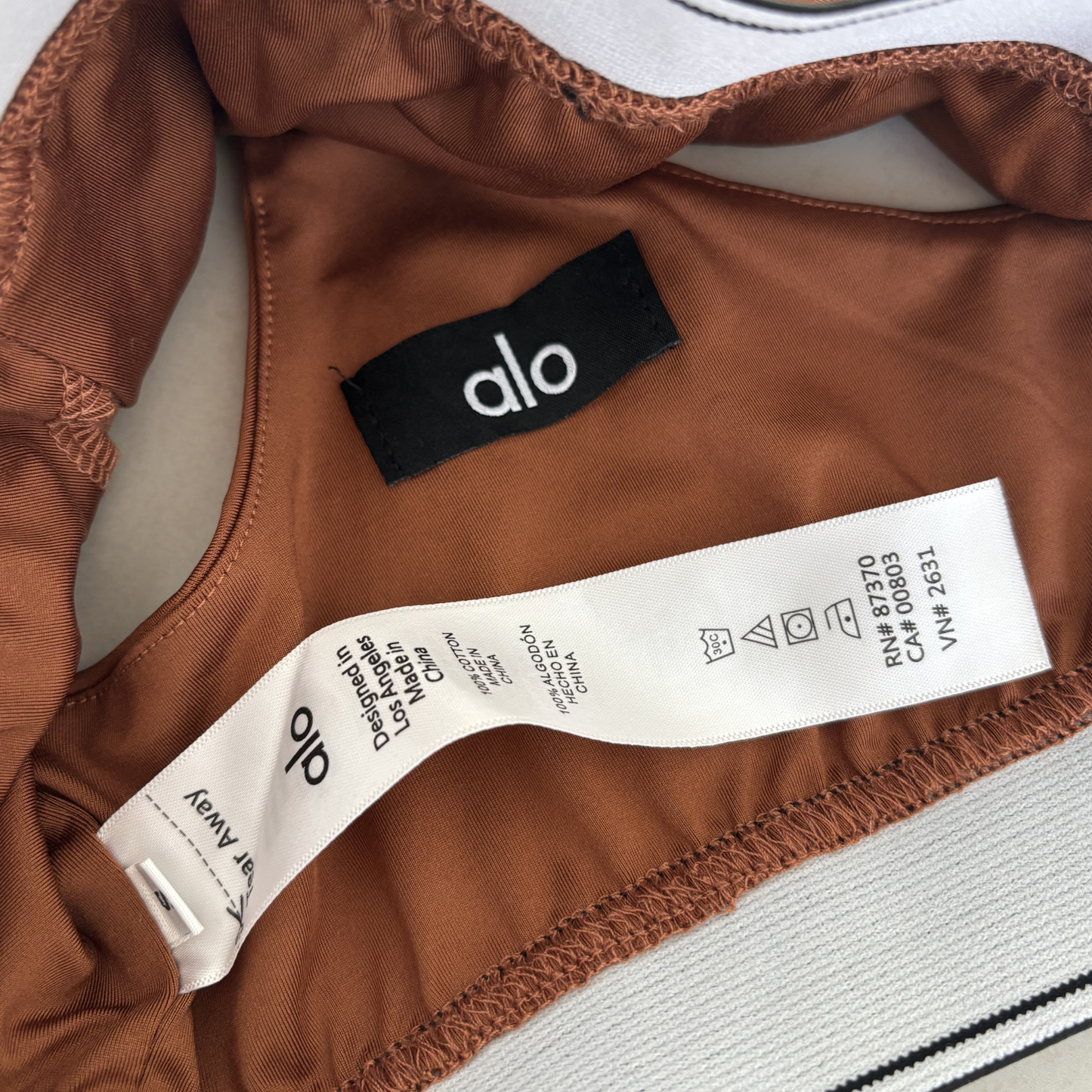 Alo Brown Gym Set
