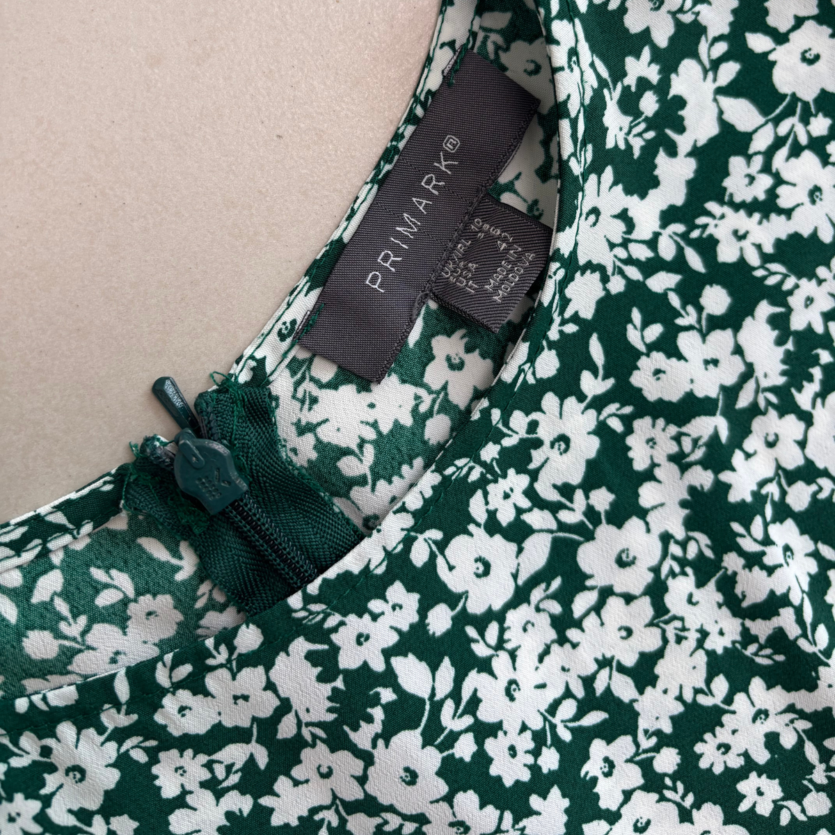 Green Flower Detail Maxi Dress