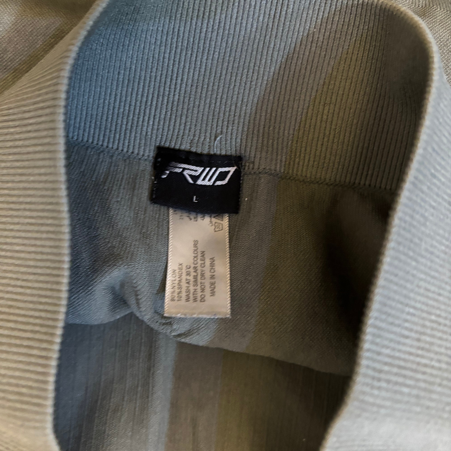 FRWD Khaki Bum Scrunch Leggings