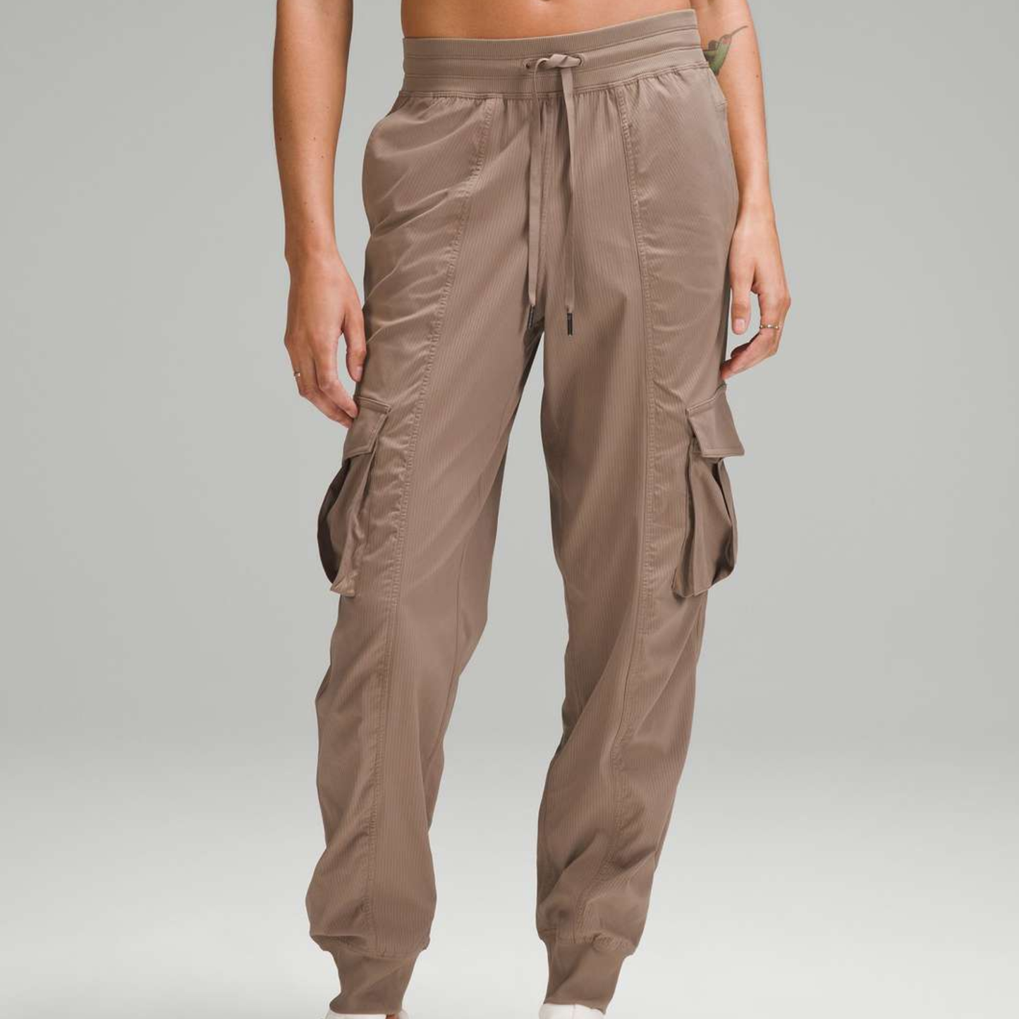 A model wearing the Lululemon Cargo Pants from Closet Concierge
