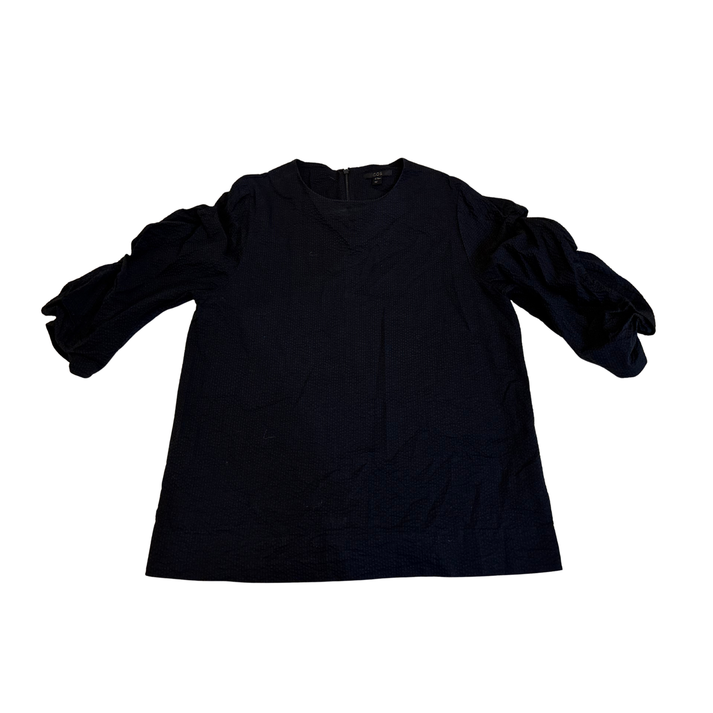 COS Black Top