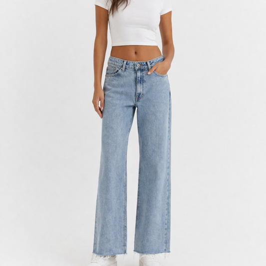 Stradivarius Blue Jeans